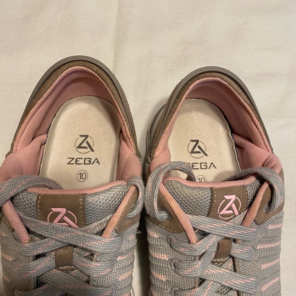 ZEBA womens hands free walking sneakers - Picture 8 of 8